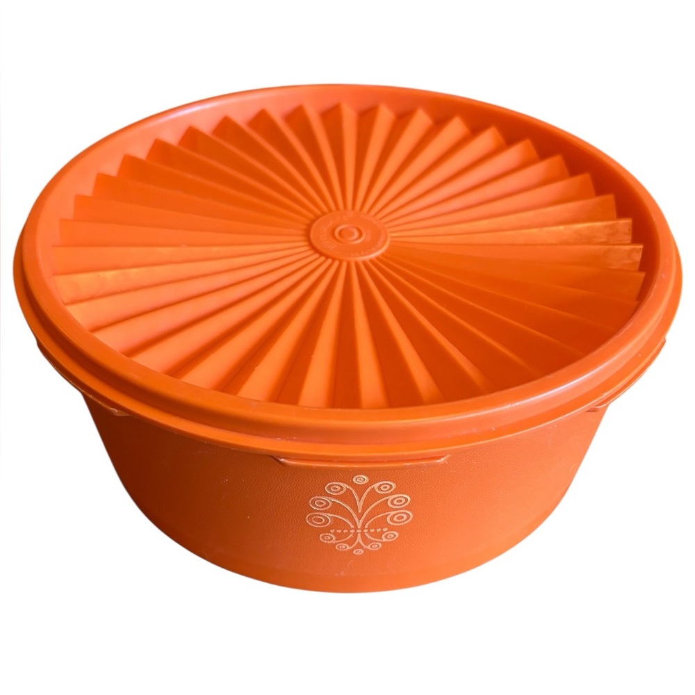 Tupperware 1204-7 Orange Plastic Storage Bowl